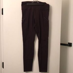 Lululemon Size 8 Dark Purple Leggings with pockets